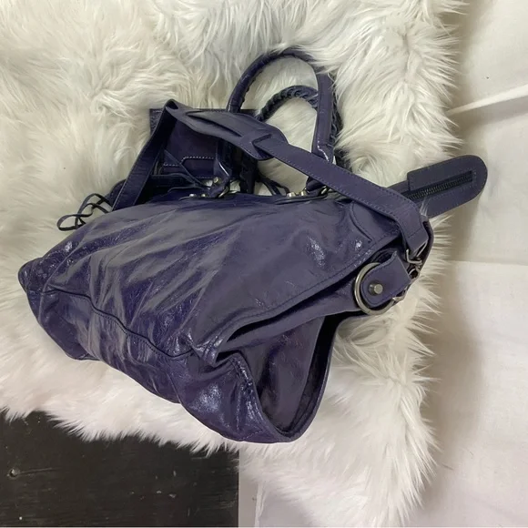 Lush Women's Purple Two Way Shoulder Bag With Card Holder - Picture 12 of 17